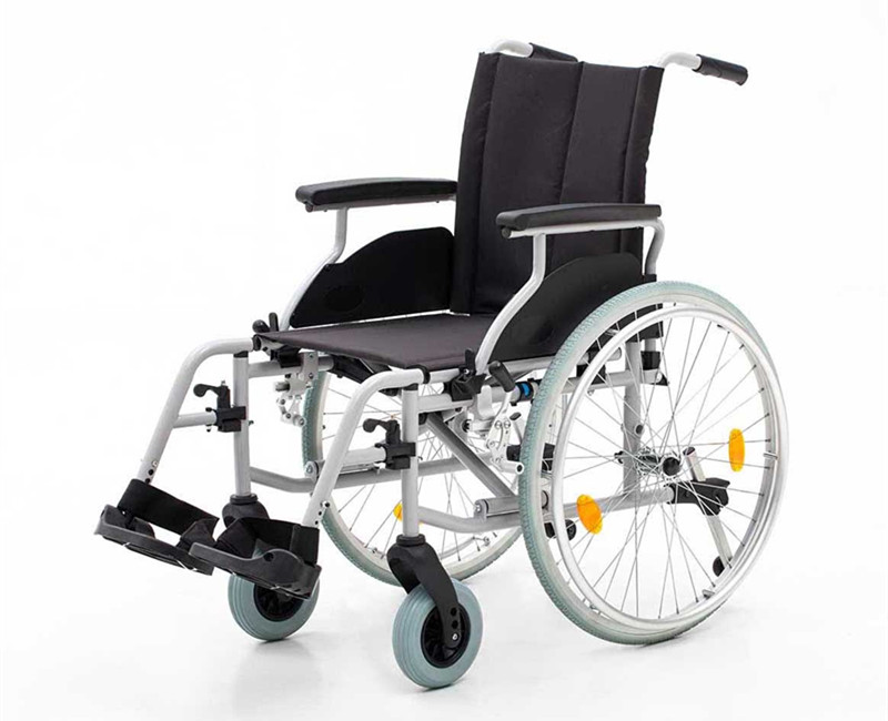 Aluminum wheelchair